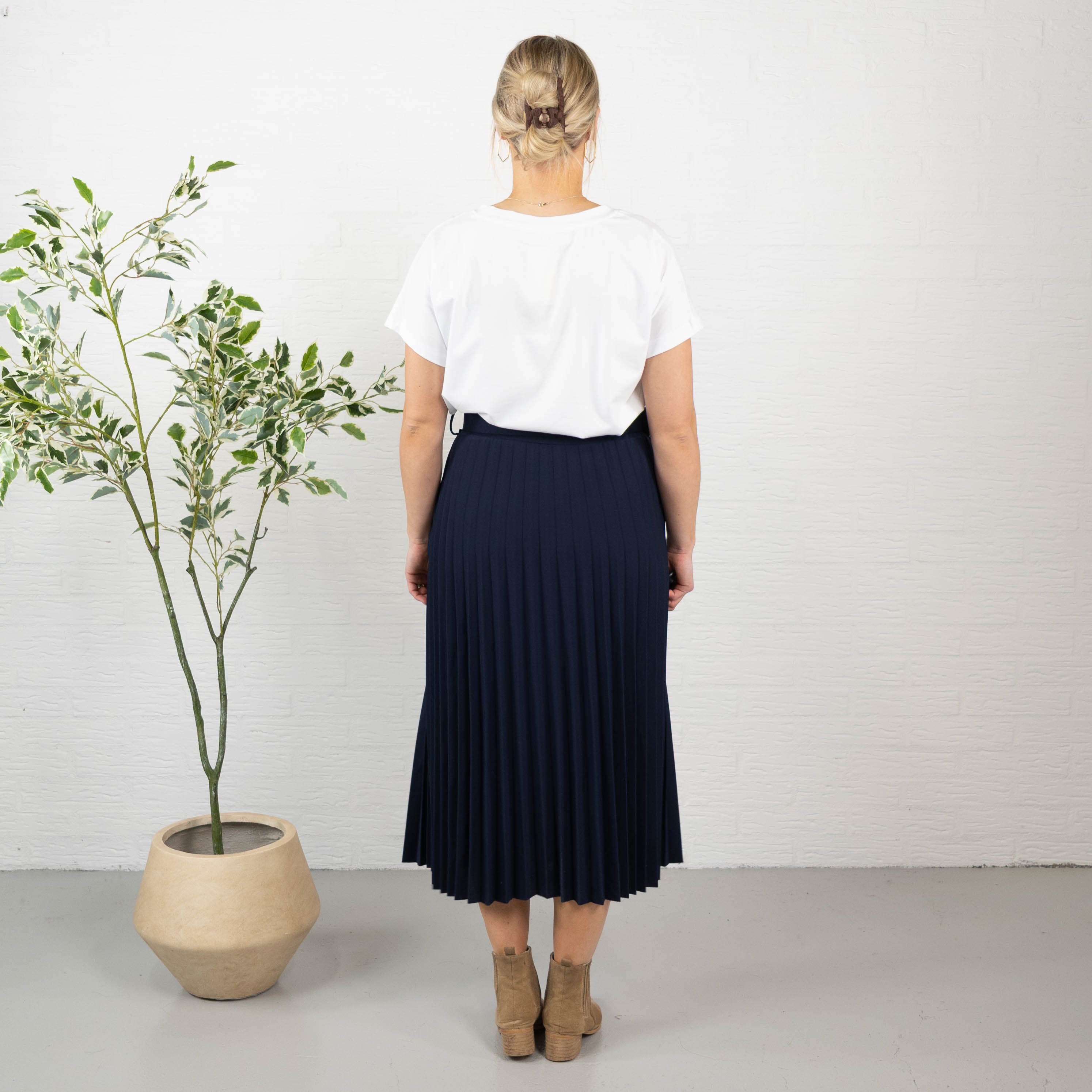 Melinda nederdel, Navy