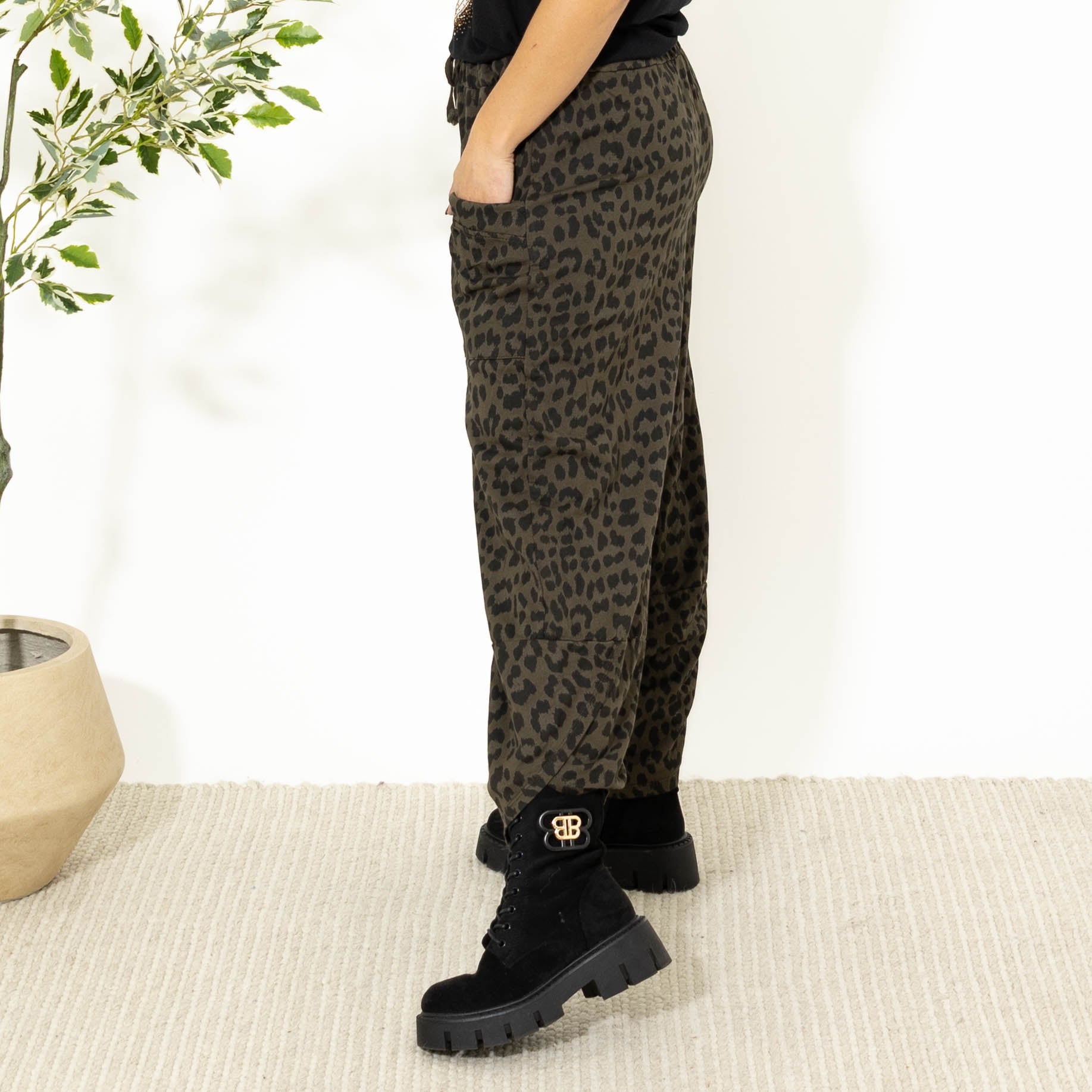 Katrin baggy bukser, Choko