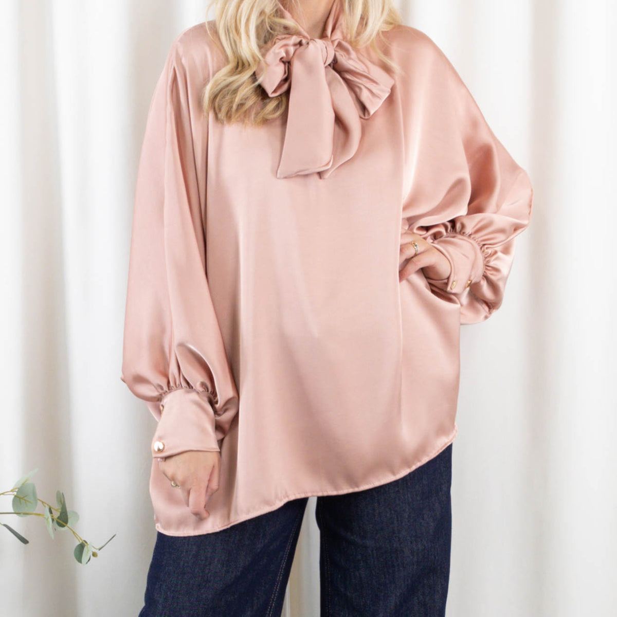 Mille overdel, Rosa