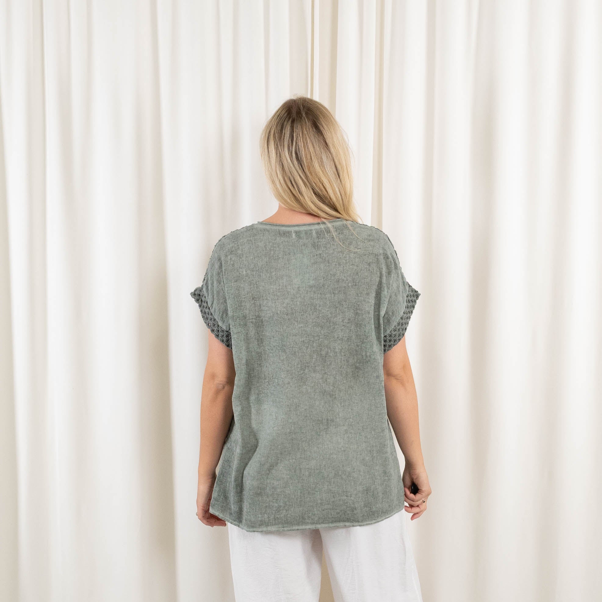 Regina overdel, Khaki