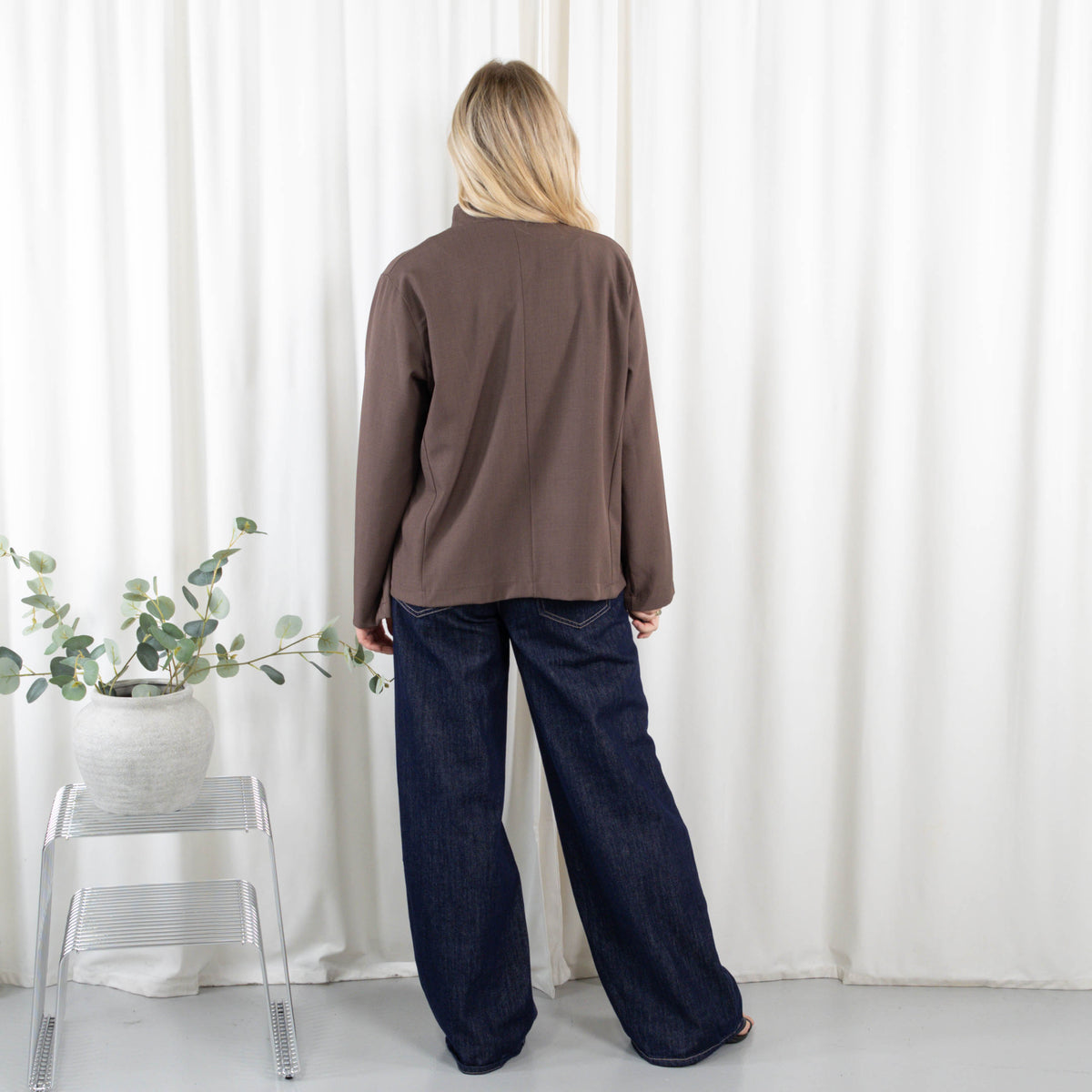 Carmen blazer, Lys Choko