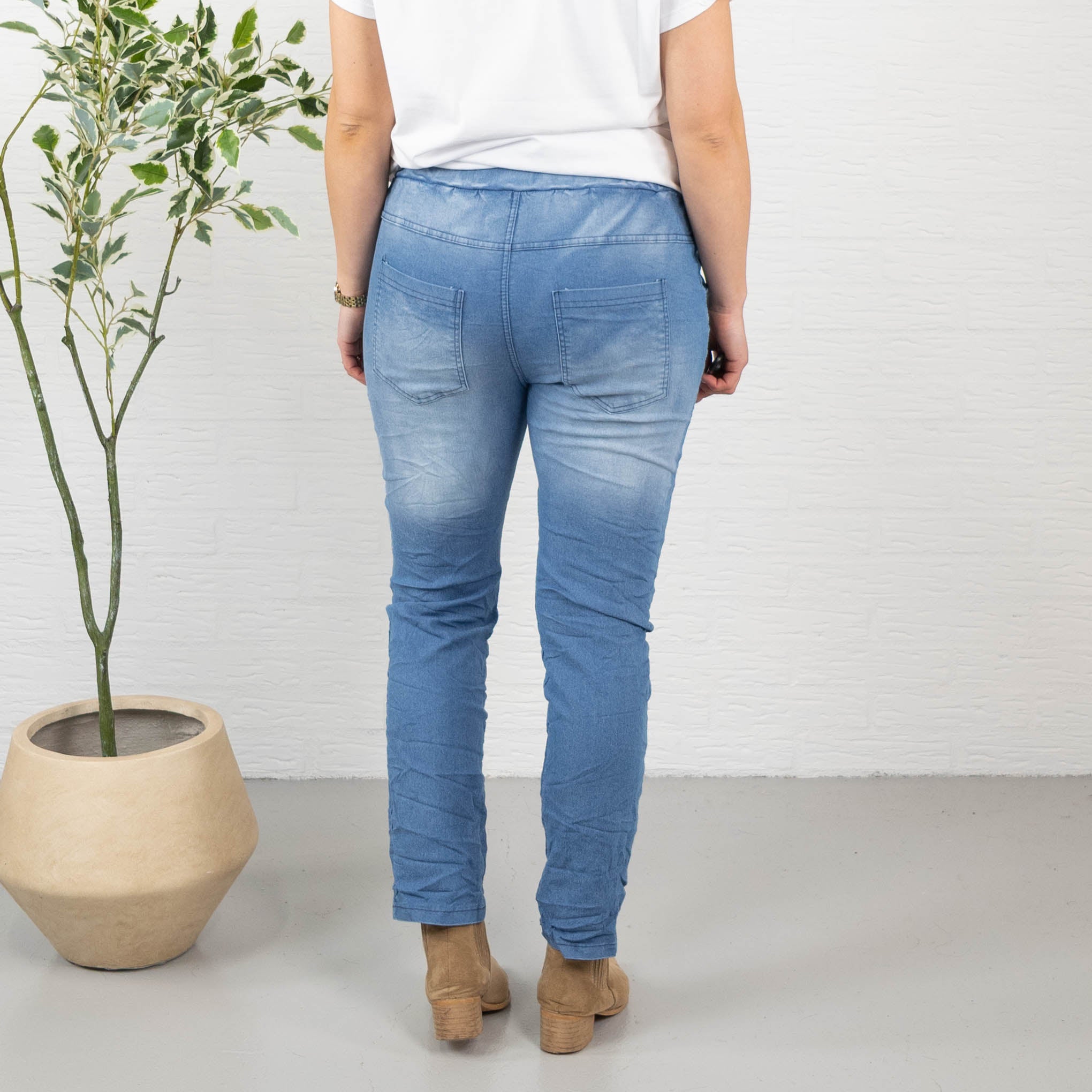 Zara jeans, Lysvask