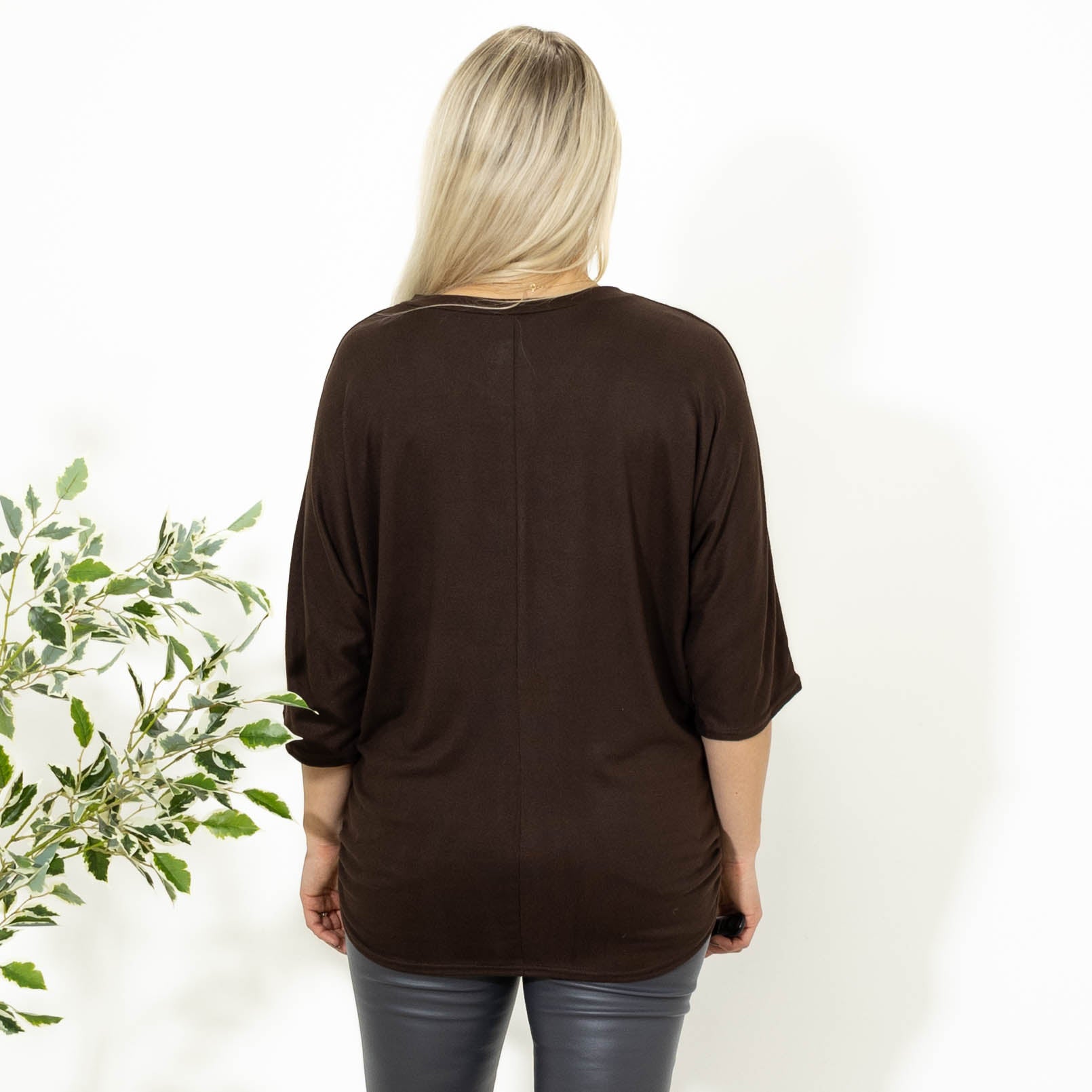 Elly batwing overdel, Choko
