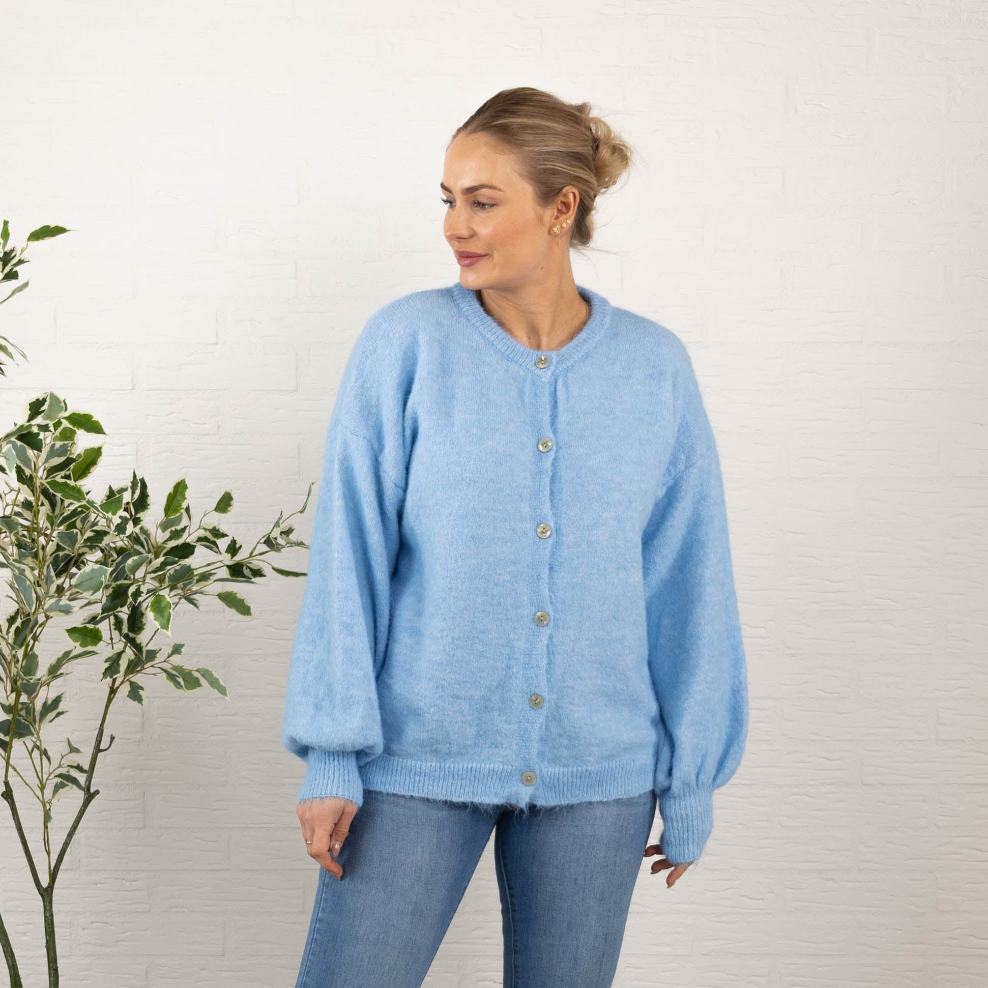 Nelly cardigan, Lyseblå