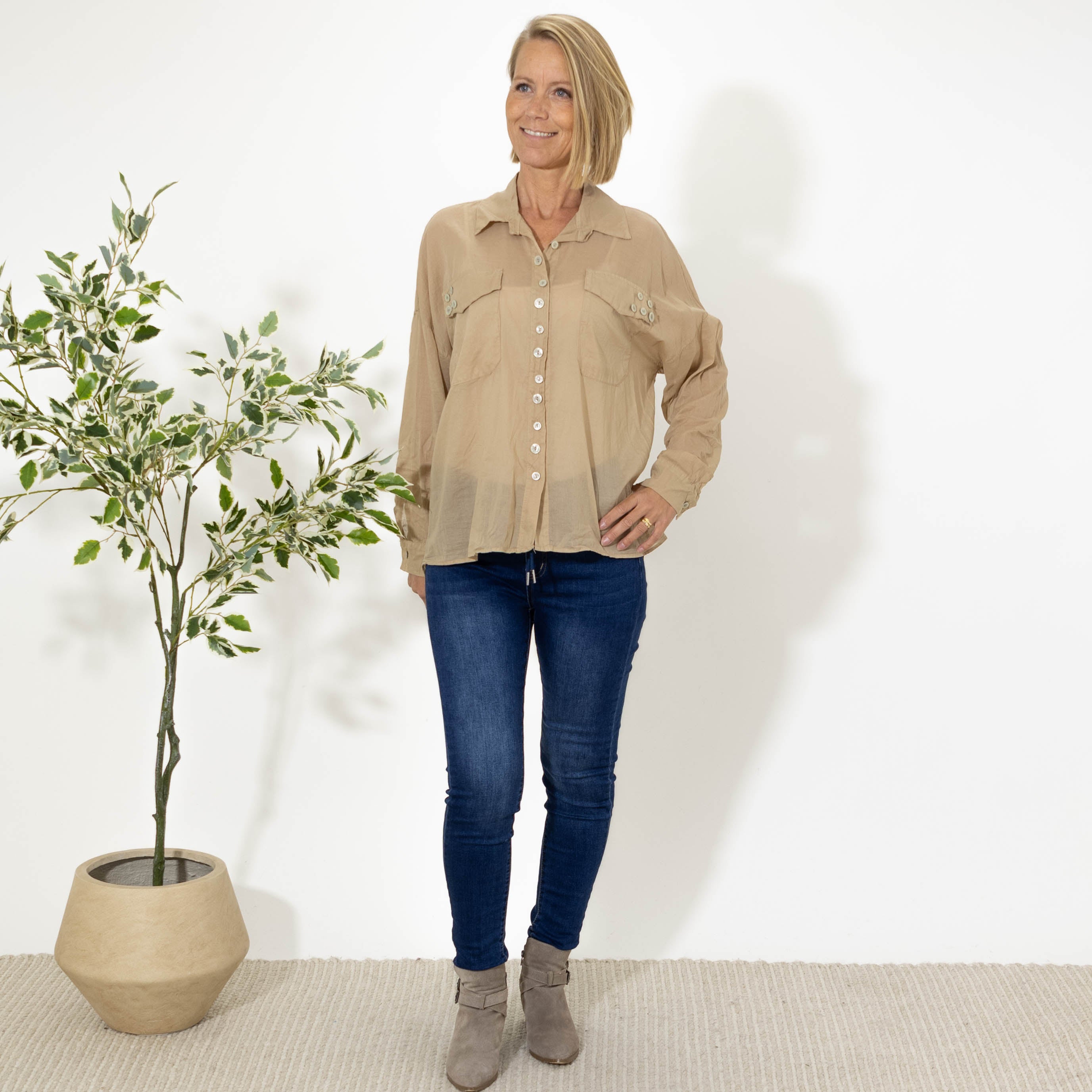Lotte bomulds skjorte, Camel