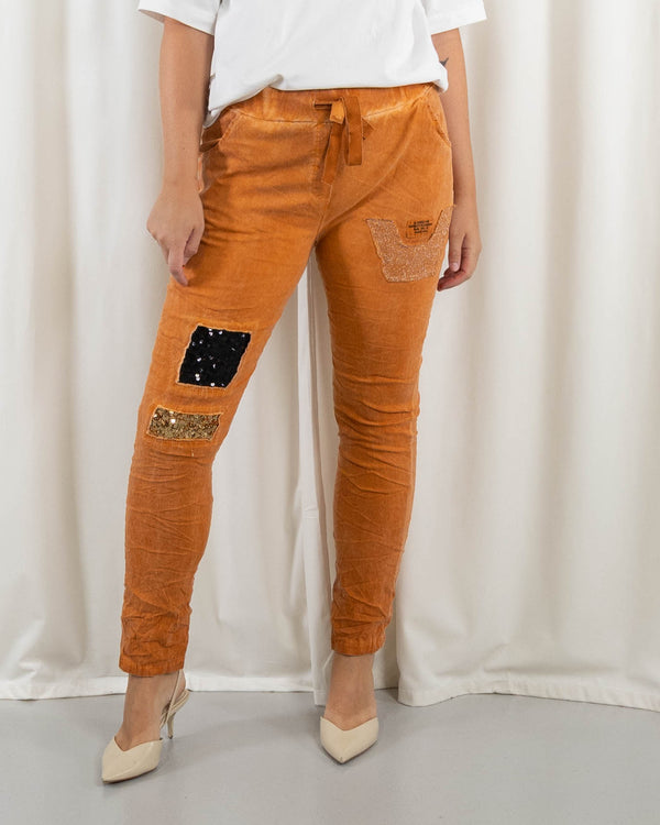 Venus bukser, Brændt orange
