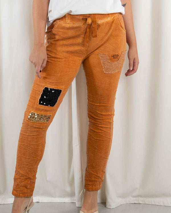 Venus bukser, Brændt orange