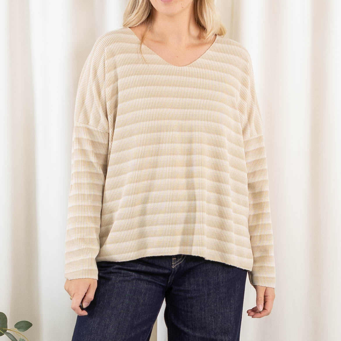 Tilde strik, Beige