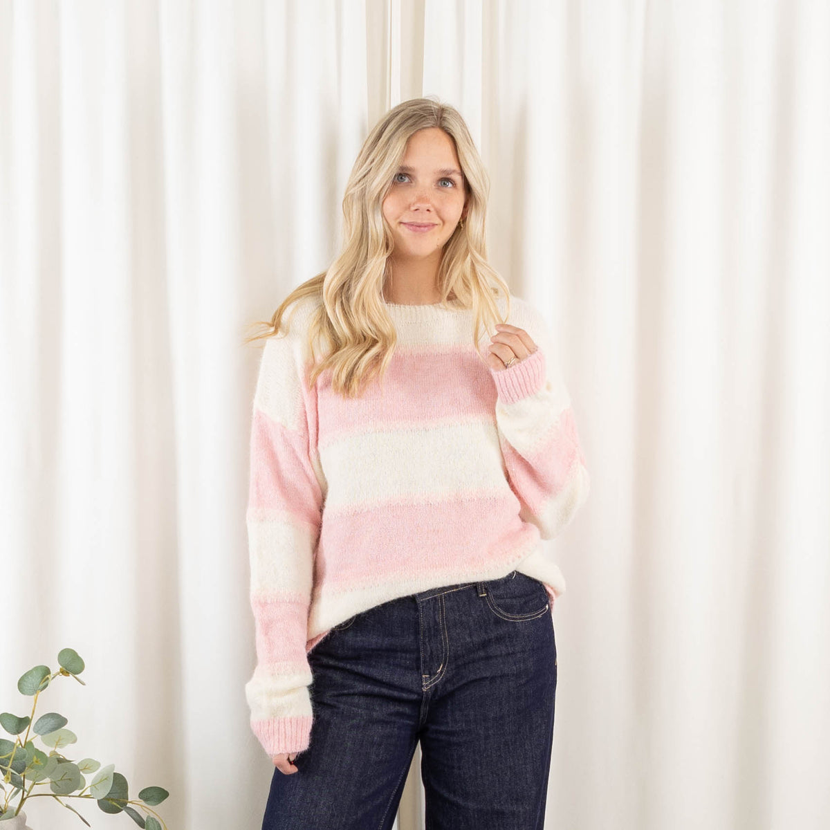 Noella strik, Lyserød