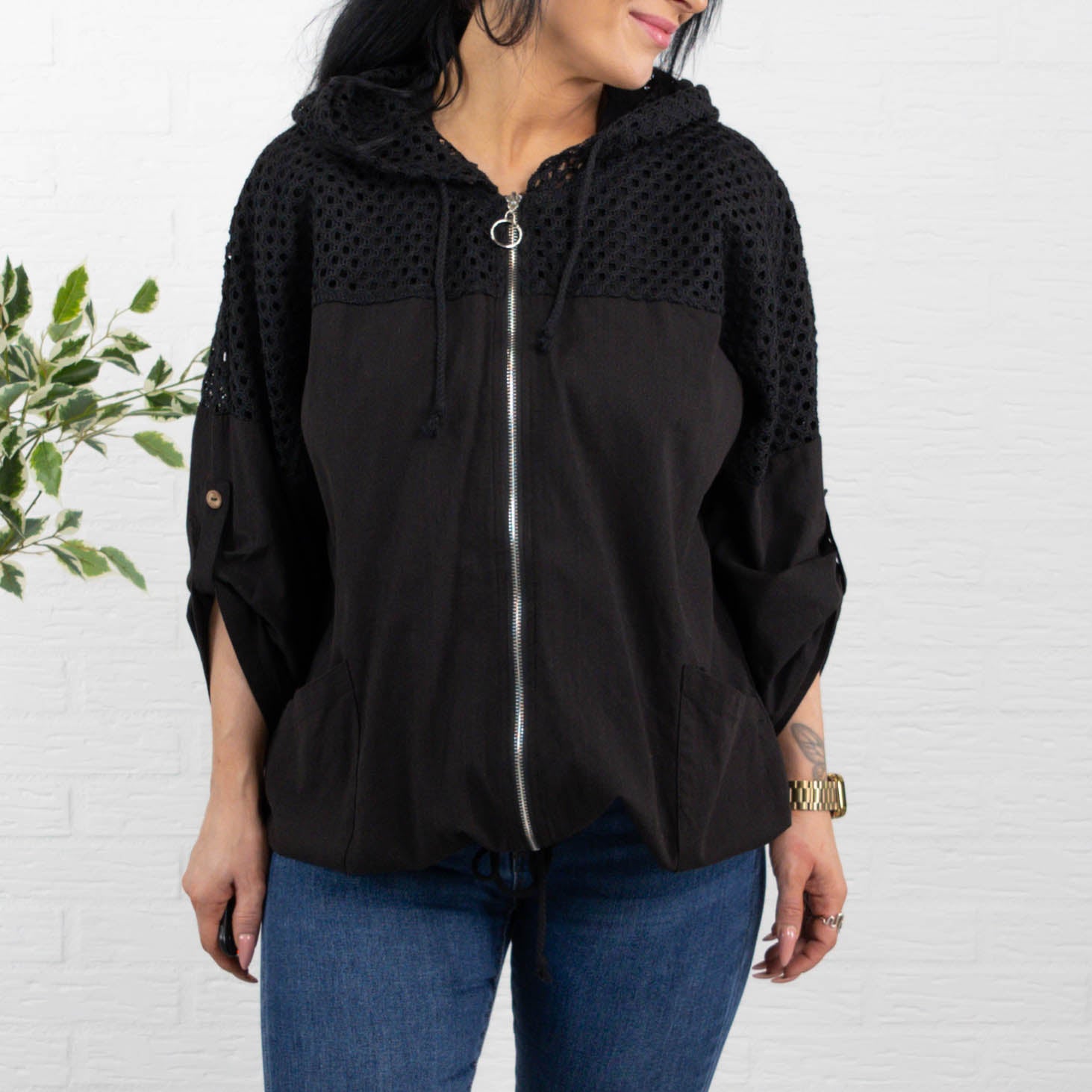 Kirsten overdel, Sort