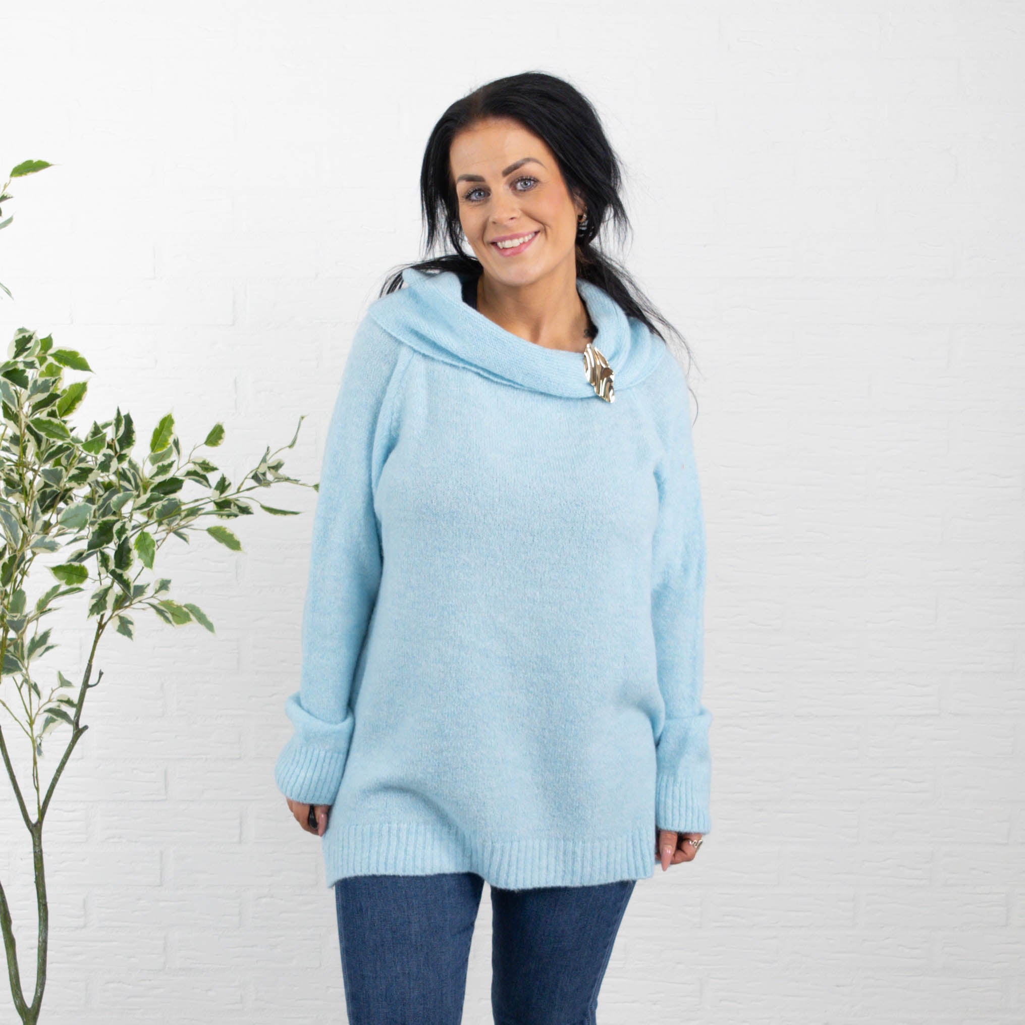 Lola strik, Lyseblå