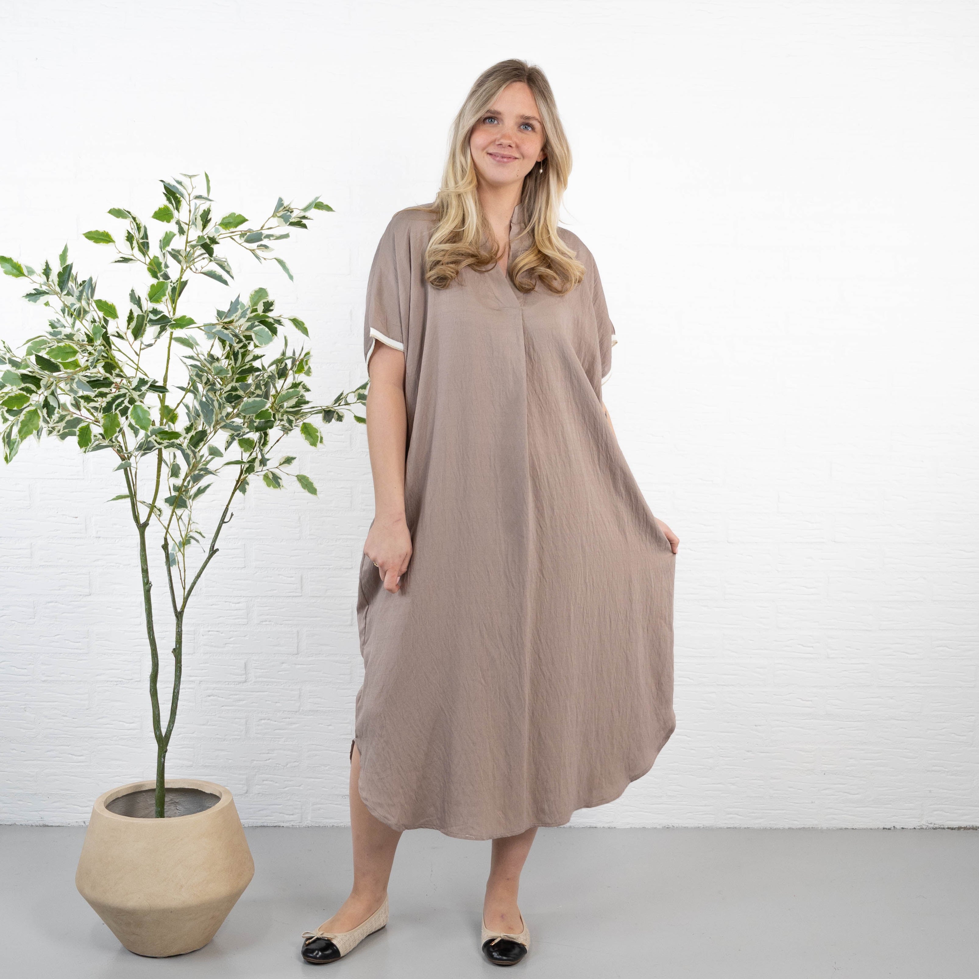 Henriette kjole, Taupe