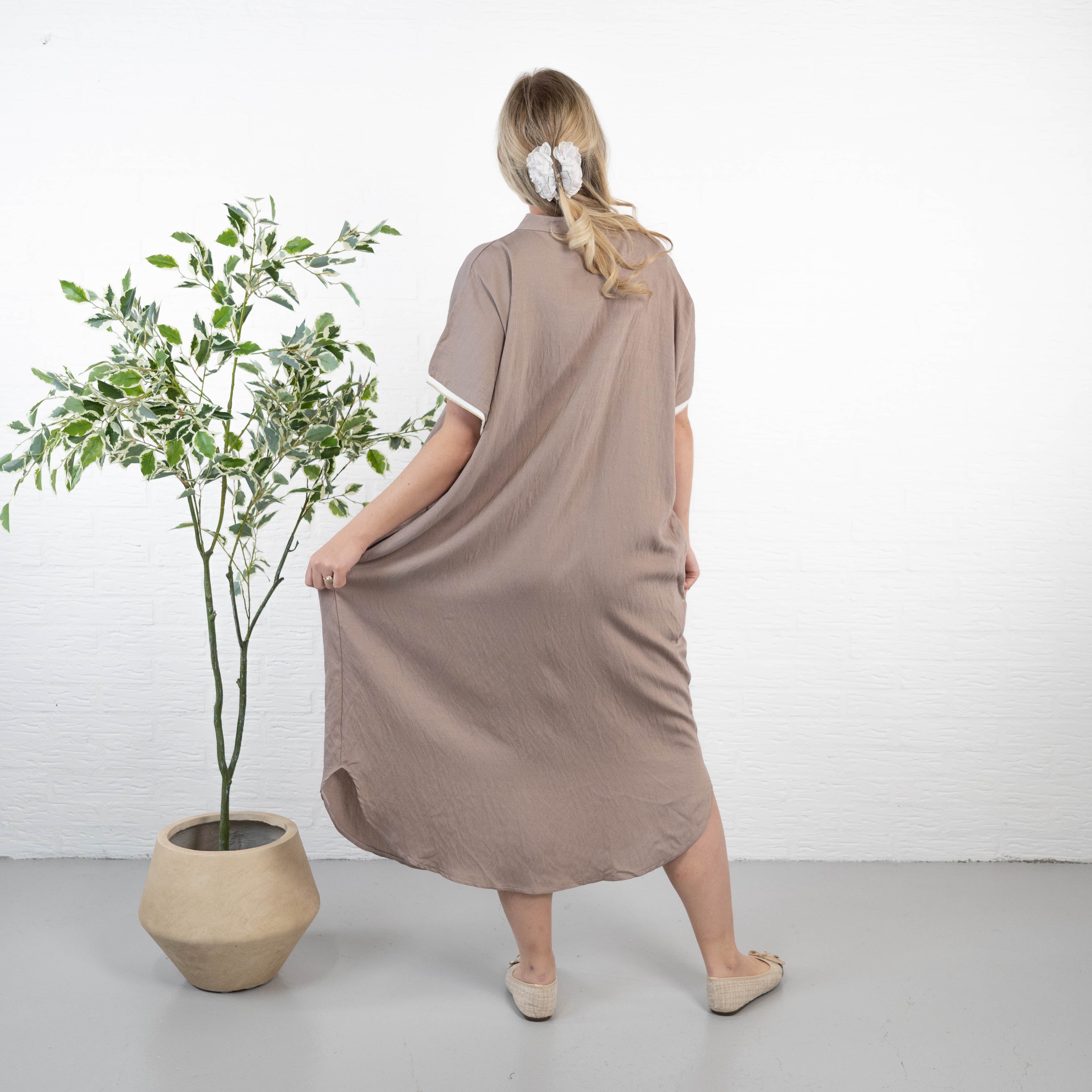 Henriette kjole, Taupe