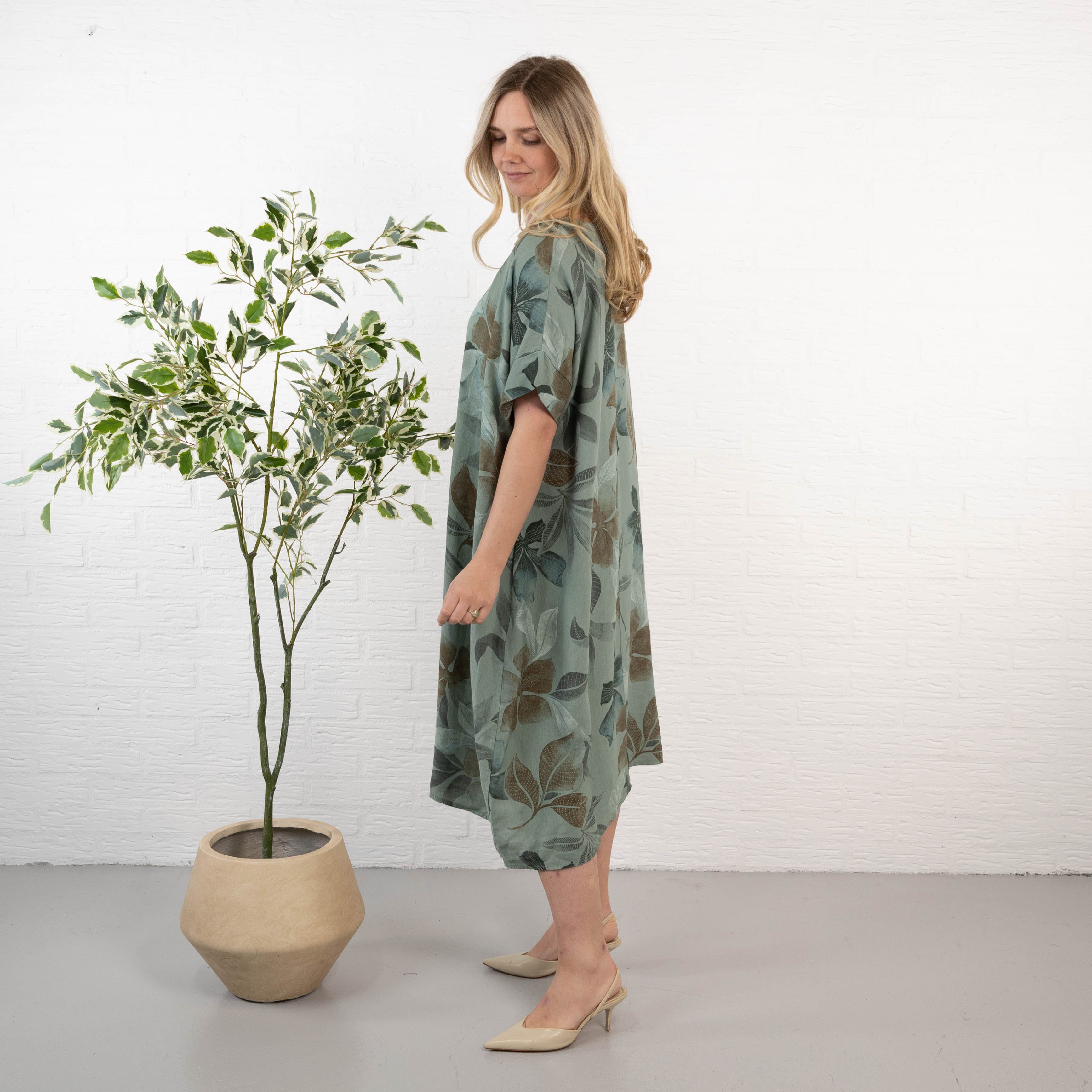 Cheryl kjole, Khaki
