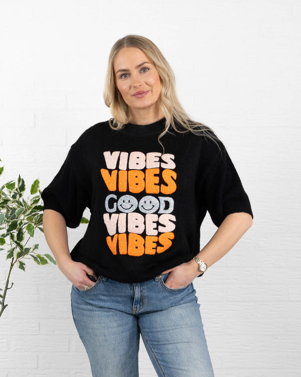 Good Vibes strik, Sort